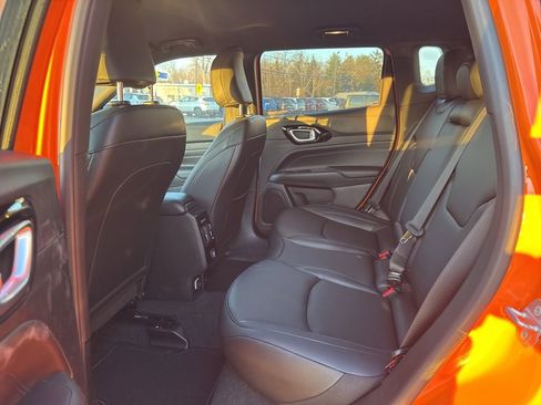 New 2026 Jeep Compass Limited AWD/4WD image 18