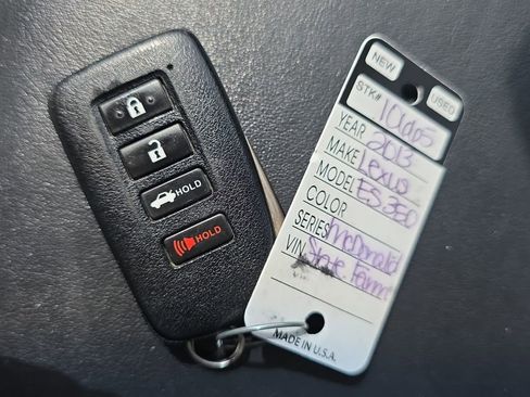 Used 2013 Lexus ES 350 w/ Luxury Pkg FWD image 23