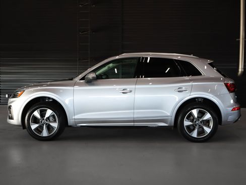 Used 2023 Audi Q5 2.0T Premium Plus w/ Premium Plus Package image 15