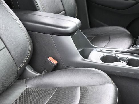 Used 2020 Chevrolet Equinox Premier image 43