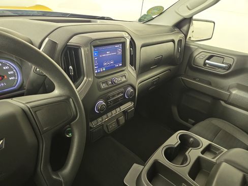 Certified 2022 Chevrolet Silverado 1500 Custom image 24