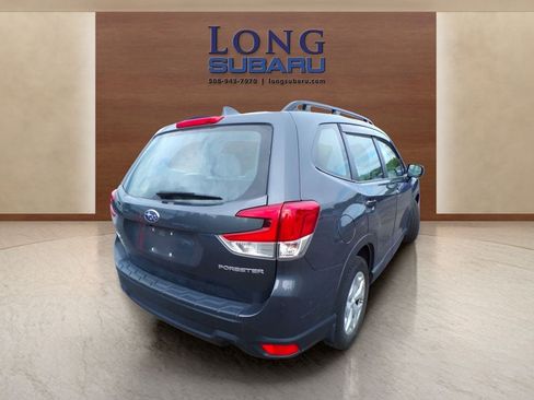 Used 2022 Subaru Forester AWD/4WD image 7