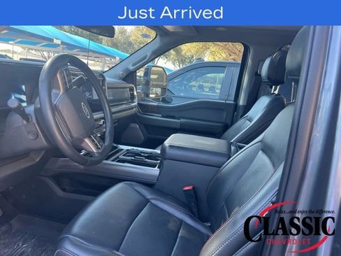 Used 2024 Ford F250 Lariat w/ Lariat Ultimate Package image 15