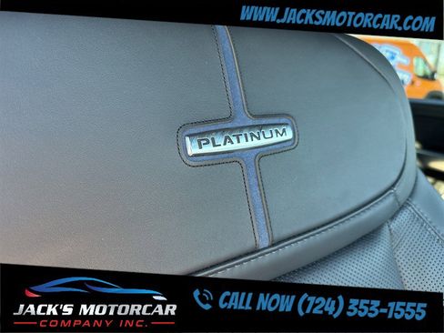 Used 2025 Ford F450 Platinum w/ FX4 Off-Road Package image 17