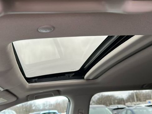 Used 2026 Honda CR-V EX image 11