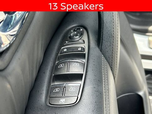 Used 2023 Nissan Armada SL w/ Captain's Chairs Package RWD image 16