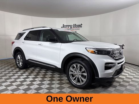 Used 2024 Ford Explorer Limited image 4