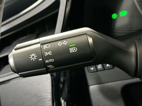 Used 2023 Lexus ES 350 image 30