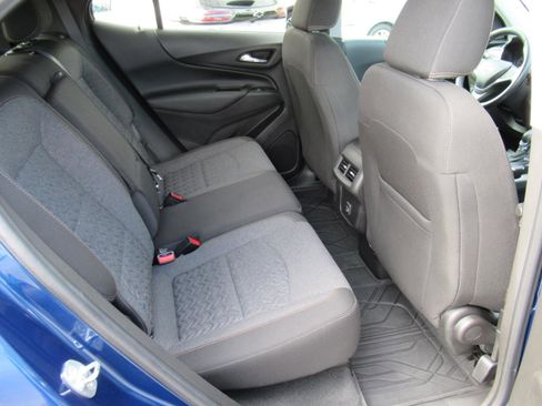 Used 2022 Chevrolet Equinox LT FWD image 31