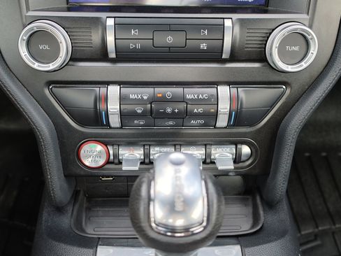 Certified 2022 Ford Mustang Coupe w/ Equipment Group 101A image 23