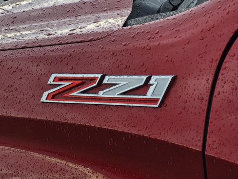 Certified 2019 Chevrolet Silverado 1500 RST image 10