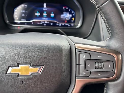 Used 2024 Chevrolet Tahoe High Country AWD/4WD image 27