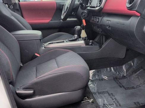 Certified 2023 Toyota Tacoma SR5 image 26