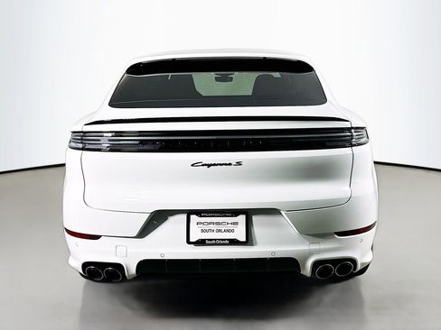 New 2026 Porsche Cayenne S AWD/4WD image 10