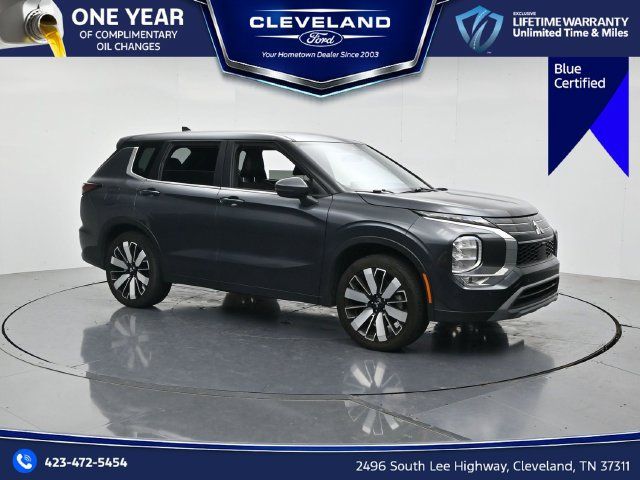 Used 2025 Mitsubishi Outlander SE FWD 360° Tour