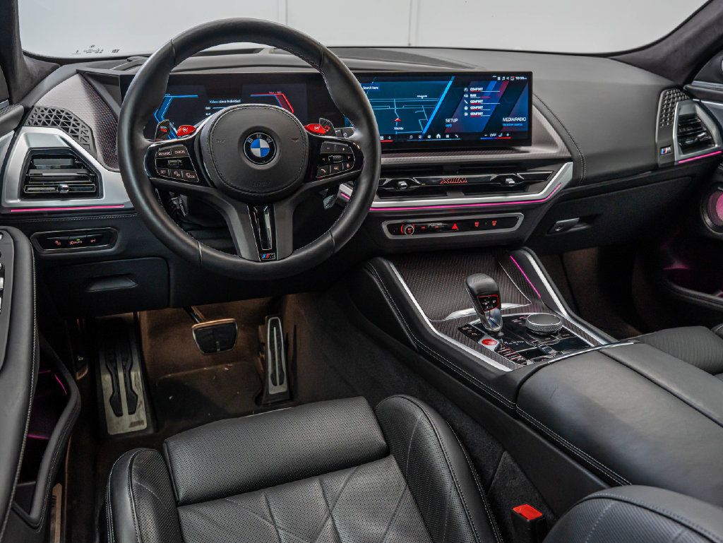 Used 2025 BMW XM Label Red AWD/4WD image 4
