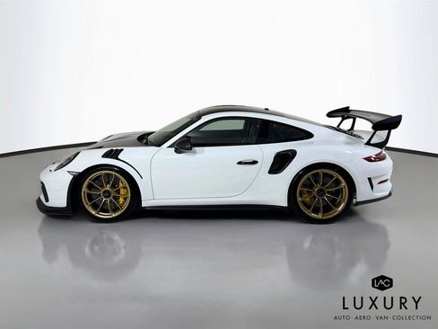 Used 2019 Porsche 911 GT3 RS w/ Weissach Package RWD image 9