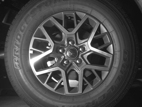Used 2025 Jeep Wrangler Unlimited Sahara AWD/4WD image 15