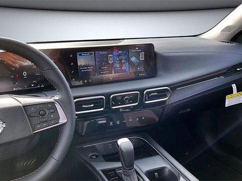 New 2026 Nissan Sentra SR image 6