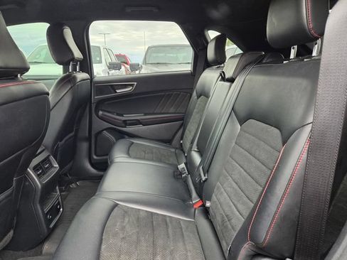 Certified 2023 Ford Edge ST-Line AWD/4WD image 32