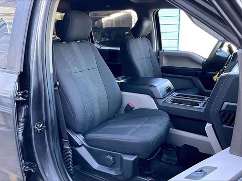 Used 2017 Ford F150 XL w/ Equipment Group 101A Mid image 8