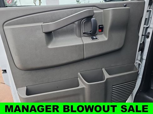 Used 2024 Chevrolet Express 2500 w/ Driver Convenience Package RWD image 25