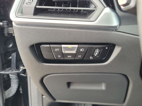 Certified 2022 BMW 230i Coupe w/ Convenience Package image 33