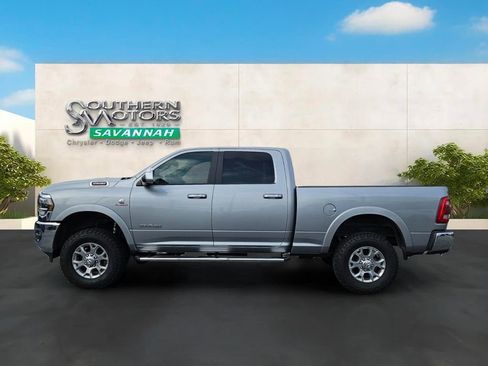 Used 2021 RAM 2500 Laramie AWD/4WD image 2