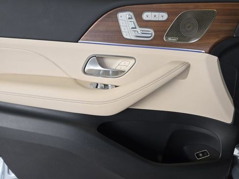 Certified 2025 Mercedes-Benz GLE 350 4MATIC image 32