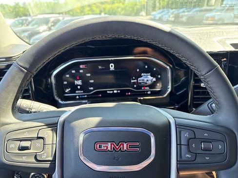 Used 2024 GMC Sierra 1500 Elevation AWD/4WD image 21