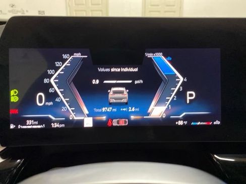 Used 2026 BMW X2 xDrive28i AWD/4WD image 12