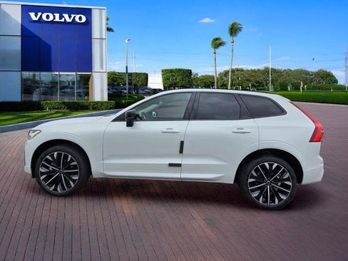 New 2026 Volvo XC60 B5 Ultra AWD/4WD image 4
