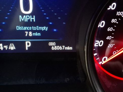 Used 2022 Toyota Camry XSE image 16