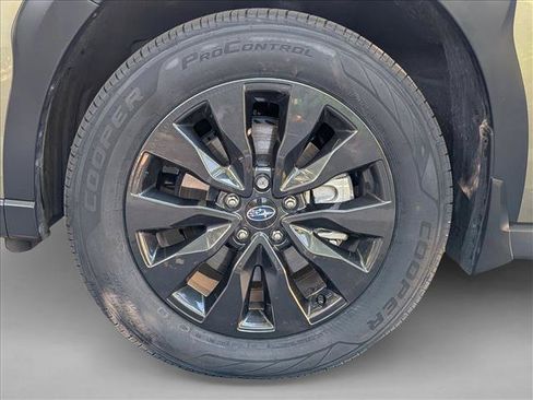 Used 2024 Subaru Outback Onyx Edition XT AWD/4WD image 23