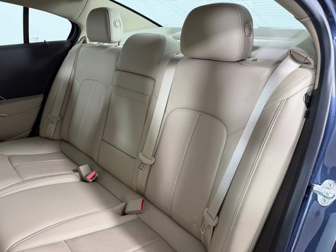 Used 2014 Buick LaCrosse Leather FWD image 20