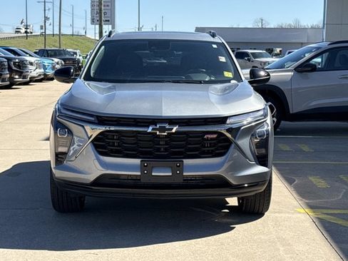 New 2026 Chevrolet Trax RS w/ Sunroof Package image 12