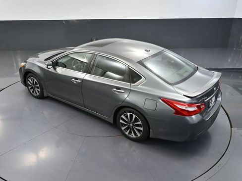 Used 2016 Nissan Altima 2.5 SL w/ Moonroof Package FWD image 53
