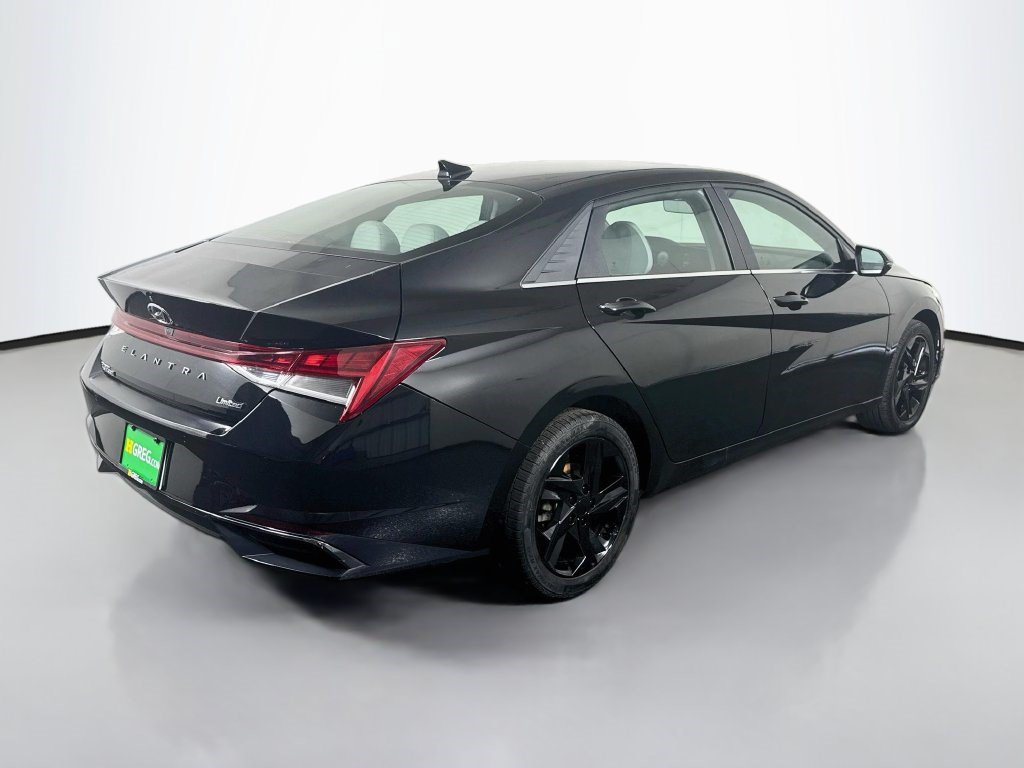 Used 2021 Hyundai Elantra Limited FWD image 10