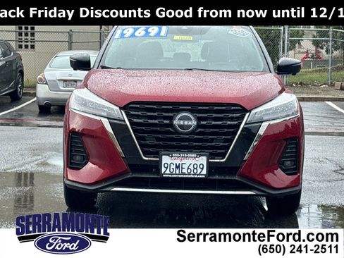 Used 2023 Nissan Kicks SR w/ SR Premium Package image 10