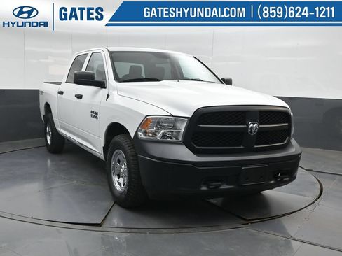 Used 2016 RAM 1500 Tradesman w/ Popular Equipment Group AWD/4WD image 4