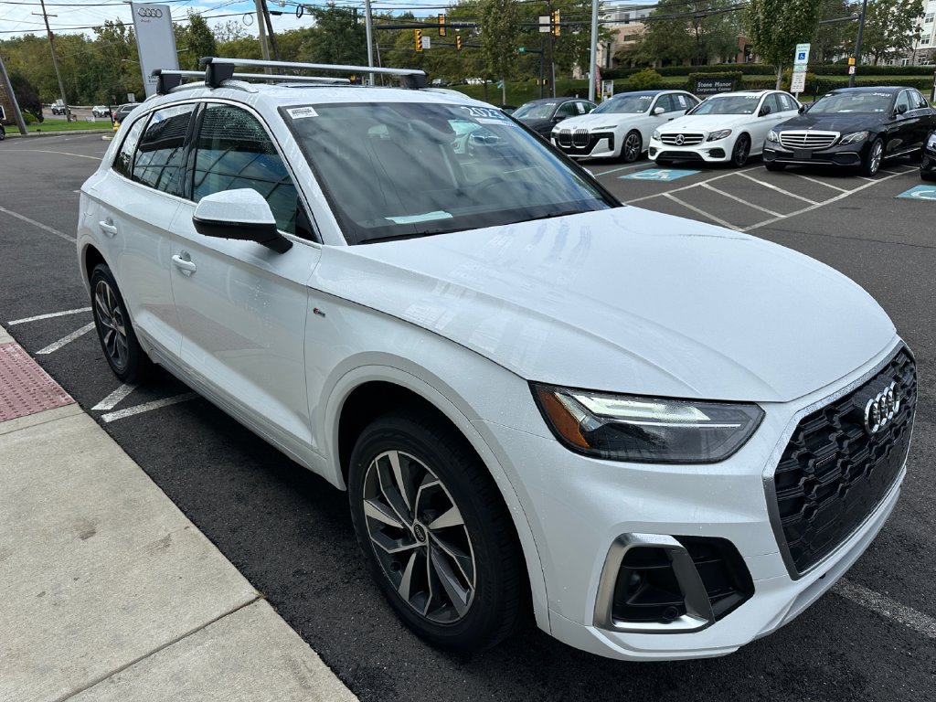 Certified 2023 Audi Q5 2.0T Premium Plus w/ Premium Plus Package AWD/4WD image 16