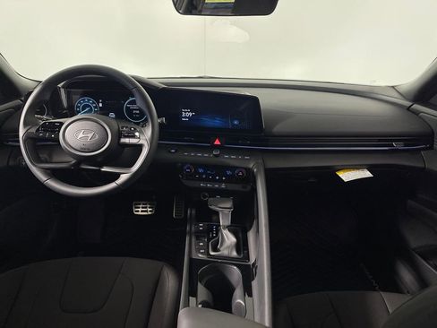 New 2026 Hyundai Elantra Sport image 14