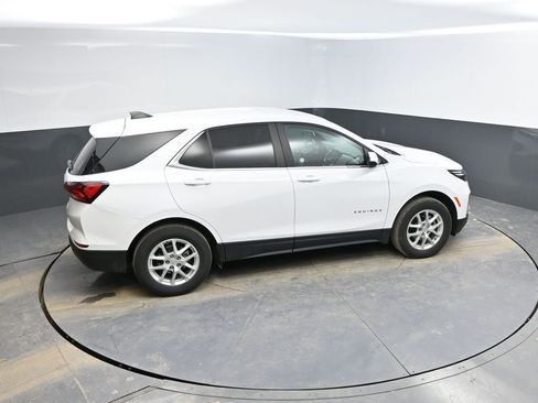 Used 2024 Chevrolet Equinox LT image 28
