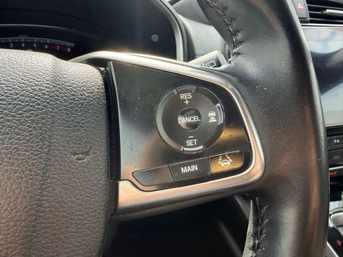 Used 2018 Honda CR-V Touring image 14