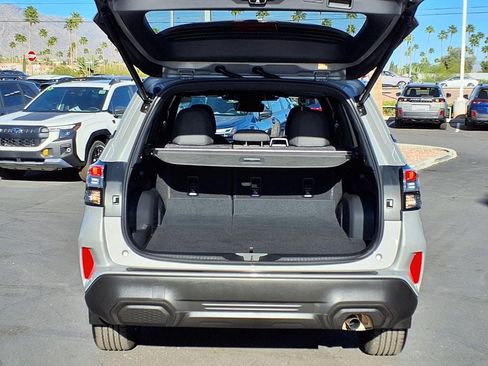 Certified 2025 Subaru Forester Premium image 17