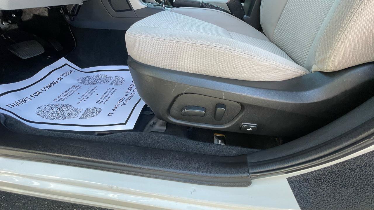 Used 2017 Subaru Forester 2.5i Premium AWD/4WD image 20
