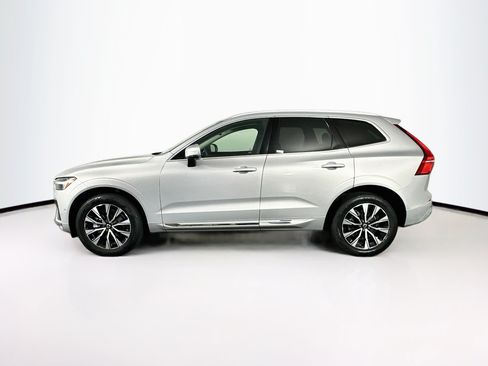 Used 2023 Volvo XC60 B5 Plus w/ Climate Package AWD/4WD image 4