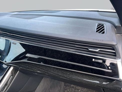 Used 2022 Audi Q7 3.0T Premium Plus image 28