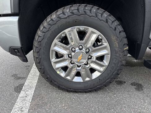 New 2026 Chevrolet Silverado 2500 High Country w/ High Country Premium Package AWD/4WD image 34