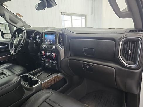 Used 2021 GMC Sierra 2500 Denali w/ Denali Ultimate Package AWD/4WD image 27